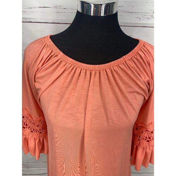 Win Win Coral Bell Sleeve Size S/M Tunic - Picture 4 of 8